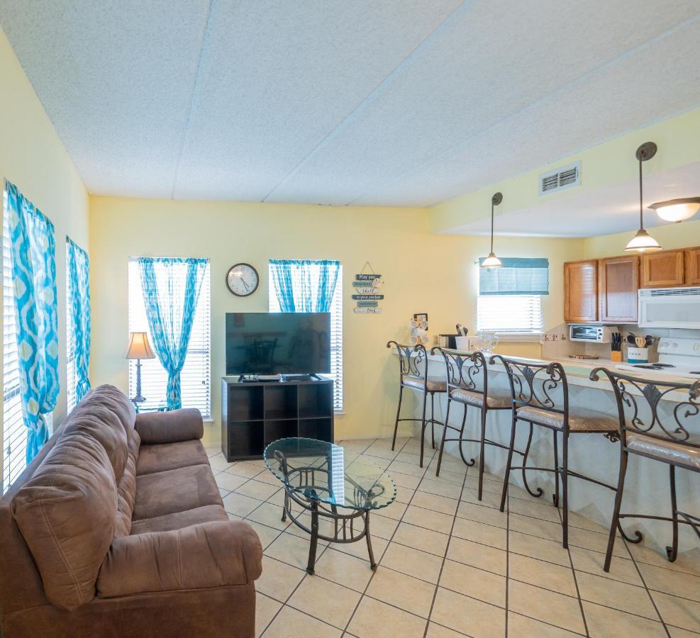 South Padre Island Beachfront Condo: Award-Winning Coastal Retreat Exterior photo