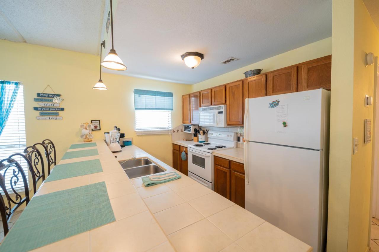 South Padre Island Beachfront Condo: Award-Winning Coastal Retreat Exterior photo