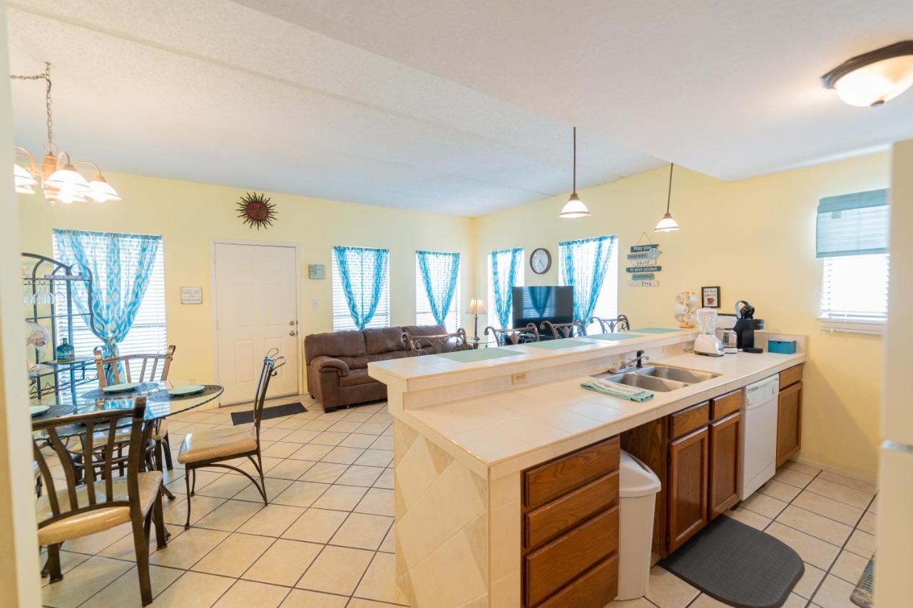 South Padre Island Beachfront Condo: Award-Winning Coastal Retreat Exterior photo