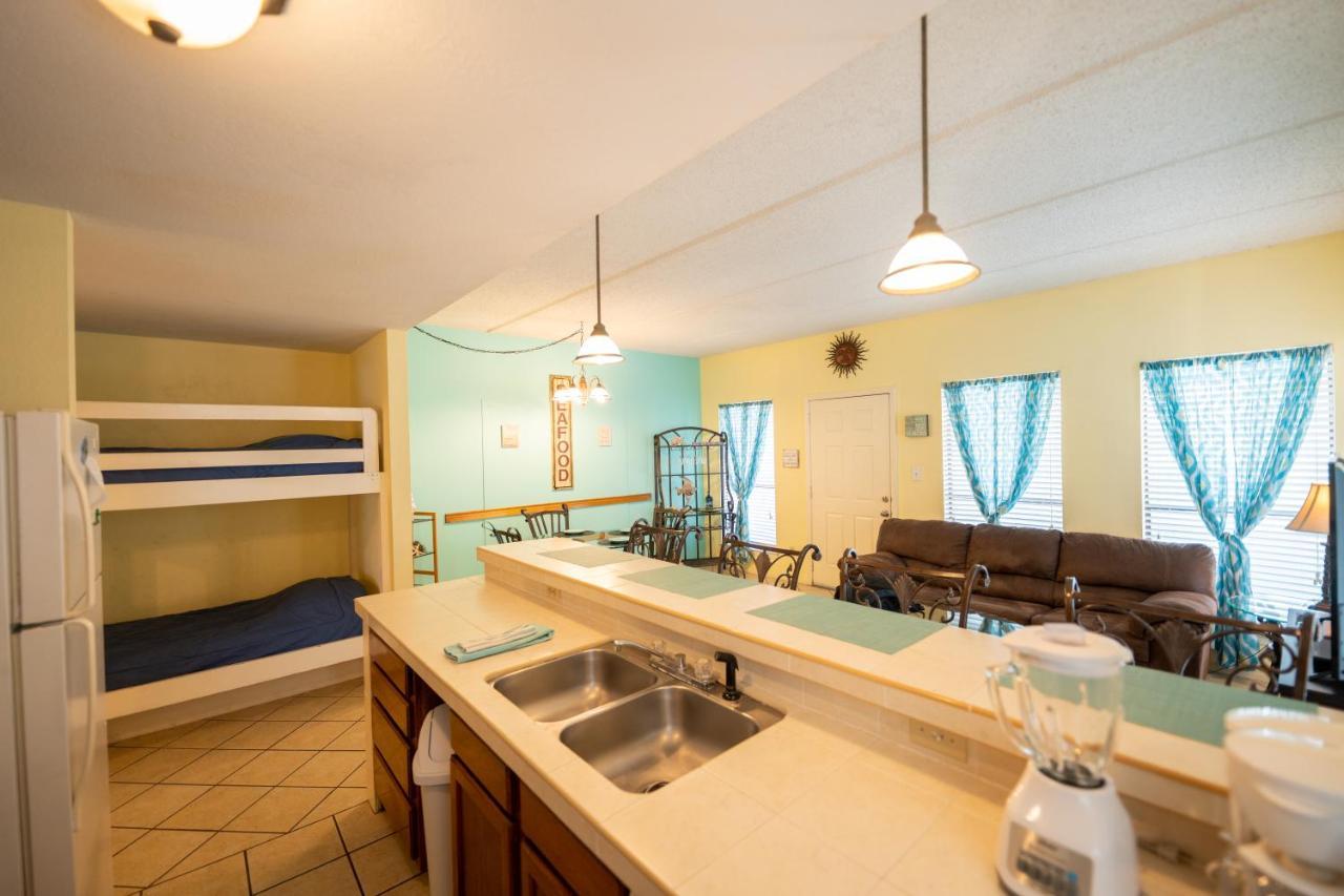 South Padre Island Beachfront Condo: Award-Winning Coastal Retreat Exterior photo