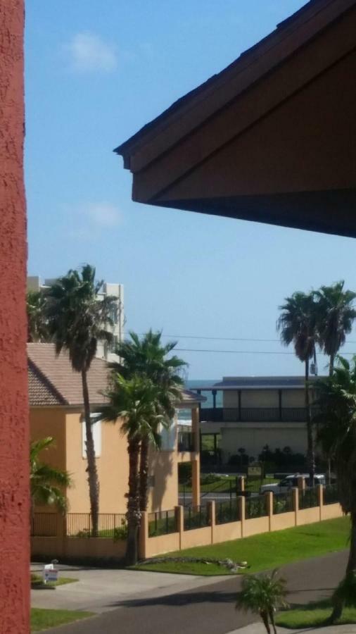 South Padre Island Beachfront Condo: Award-Winning Coastal Retreat Exterior photo